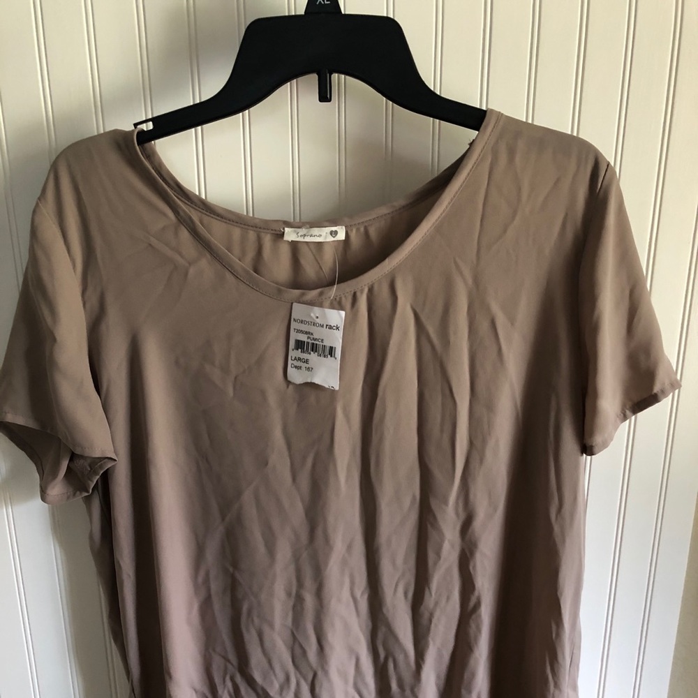Ladies top